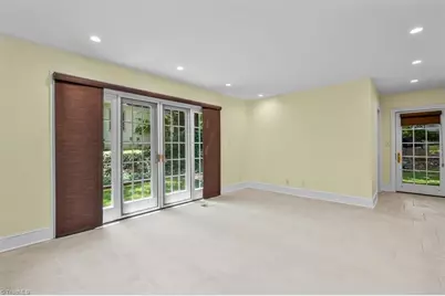 300 Warren Street, Greensboro, NC 27403 - Photo 16