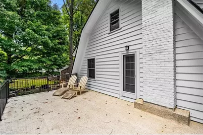 300 Warren Street, Greensboro, NC 27403 - Photo 6