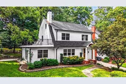 300 Warren Street, Greensboro, NC 27403 - Photo 8