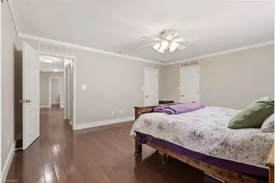 102 Farriers Lane, Jamestown, NC 27282 - Photo 24