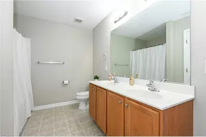 14 Forestglade Drive, Greensboro, NC 27406 - Photo 18