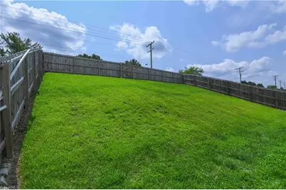 14 Forestglade Drive, Greensboro, NC 27406 - Photo 22