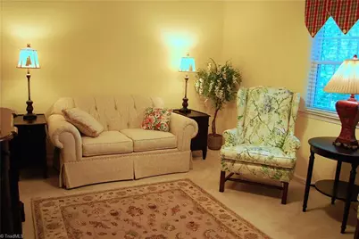 2062 Nottingham Lane, Burlington, NC 27215 - Photo 28