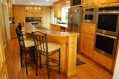 2062 Nottingham Lane, Burlington, NC 27215 - Photo 2