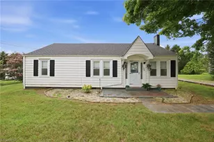 144 Decatur Ave, Elkin, NC 28621 - Photo 16