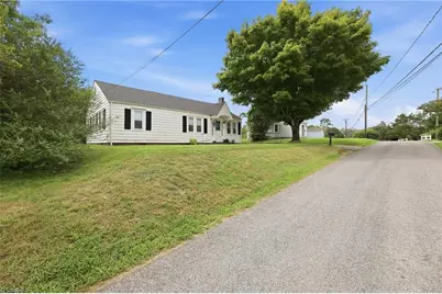 144 Decatur Avenue, Elkin, NC 28621 - Photo 22