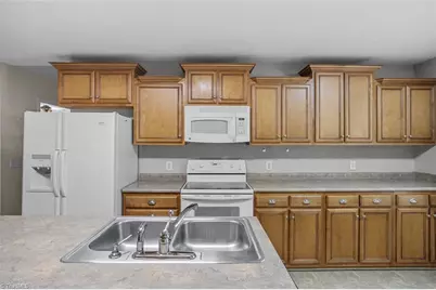 2911 Woodhaven Drive, Asheboro, NC 27205 - Photo 20