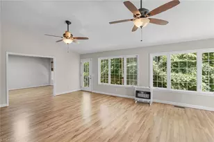 2911 Woodhaven Dr, Asheboro, NC 27205 - Photo 12