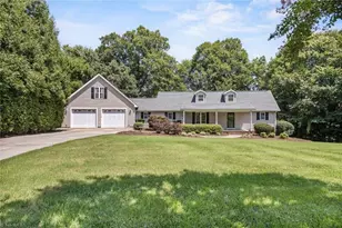 2911 Woodhaven Dr, Asheboro, NC 27205 - Photo 4