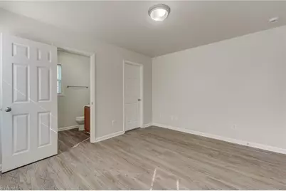 5811 Sycamore Glen Road, Greensboro, NC 27405 - Photo 16