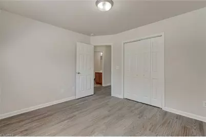 5811 Sycamore Glen Road, Greensboro, NC 27405 - Photo 20