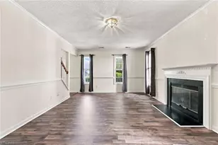 4902 Heritage Woods Ct, Greensboro, NC 27407 - Photo 10