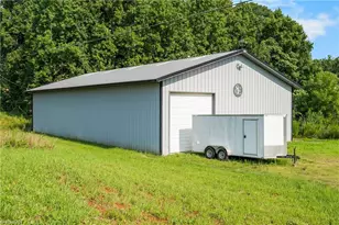 1849 Old Stage Rd, Yadkinville, NC 27055 - Photo 2
