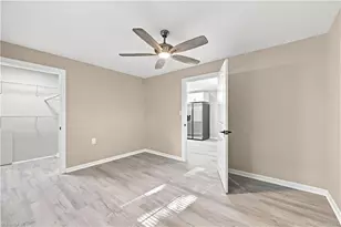 431 Dudley St, Burlington, NC 27217 - Photo 6