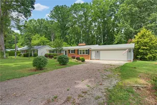 117 Buena Vista Ave, High Point, NC 27265 - Photo 2