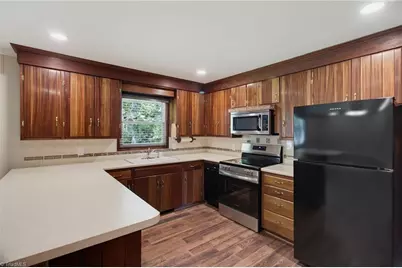 117 Buena Vista Avenue, High Point, NC 27265 - Photo 12
