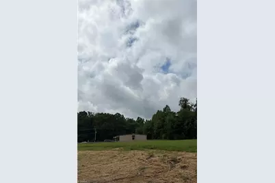 153 Veterans Drive, Pilot Mountain, NC 27041 - Photo 2