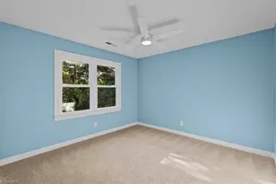 1802 Bull Run Ct, Greensboro, NC 27407 - Photo 20