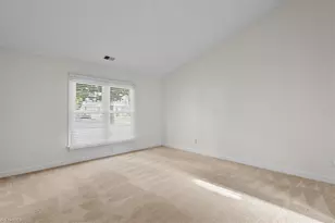 1802 Bull Run Ct, Greensboro, NC 27407 - Photo 14
