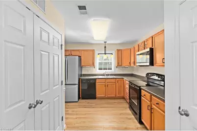 665 Chas Court, High Point, NC 27265 - Photo 16