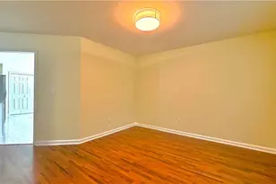 3409 Bent Creek Ct, Greensboro, NC 27410 - Photo 16