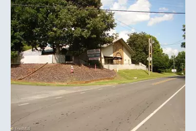 1267 E Salisbury Street, Asheboro, NC 27203 - Photo 22