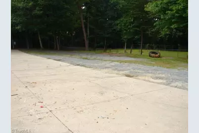 1267 E Salisbury Street, Asheboro, NC 27203 - Photo 20