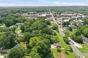 113 N 6th St, Mebane, NC 27302 - Photo 32