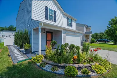 2519 Leo Lane, Asheboro, NC 27203 - Photo 2