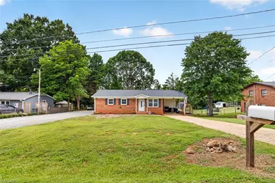 3775 Runway Drive, Sophia, NC 27350 - Photo 4