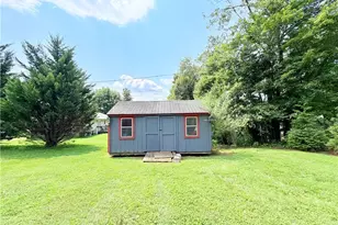 1936 Fairplains Rd, North Wilkesboro, NC 28659 - Photo 26