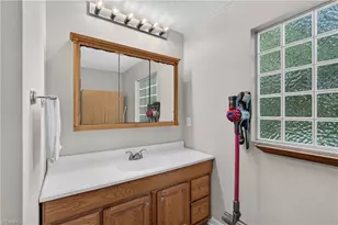 944 Uwharrie St, Asheboro, NC 27203 - Photo 14