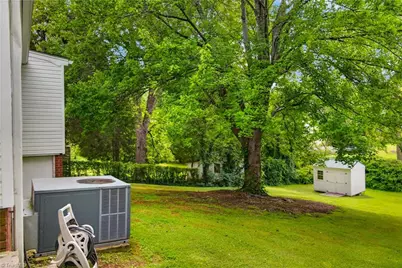944 Uwharrie Street, Asheboro, NC 27203 - Photo 28
