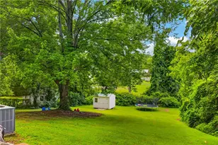 944 Uwharrie St, Asheboro, NC 27203 - Photo 26
