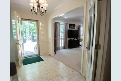 1218 Foxfire Drive, Greensboro, NC 27410 - Photo 10