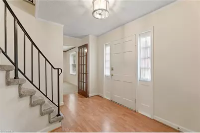 4986 Lombardy Lane, Winston-Salem, NC 27103 - Photo 4