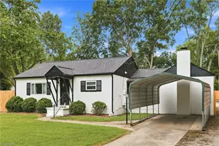 3920 Daye Dr, Greensboro, NC 27407 - Photo 6