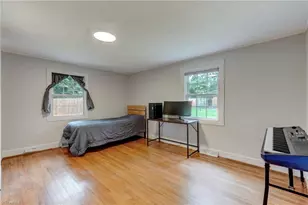 3920 Daye Dr, Greensboro, NC 27407 - Photo 22