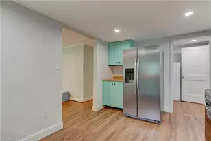 3920 Daye Dr, Greensboro, NC 27407 - Photo 12