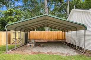 3920 Daye Dr, Greensboro, NC 27407 - Photo 30