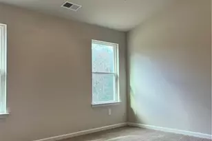670 Oakwood Cir, Lexington, NC 27295 - Photo 8
