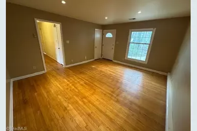1602 Brewster Drive, Greensboro, NC 27409 - Photo 2