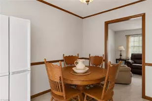 210 Knoxwood Rd, Midway, NC 27107 - Photo 10