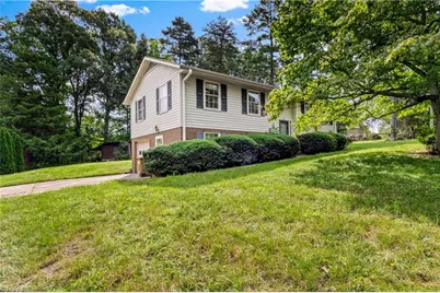 210 Knoxwood Road, Midway, NC 27107 - Photo 2