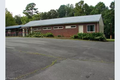 1277 E Salisbury Street, Asheboro, NC 27203 - Photo 14