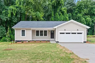 136 Williams St, Boonville, NC 27011 - Photo 1