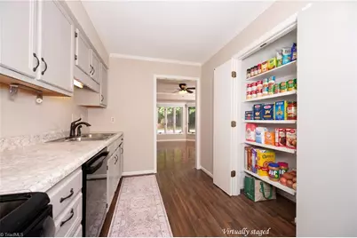 410 Ridgehaven Drive, Winston-Salem, NC 27104 - Photo 24