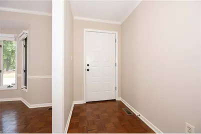 410 Ridgehaven Drive, Winston-Salem, NC 27104 - Photo 12