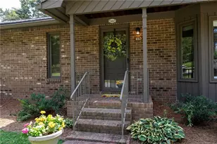 410 Ridgehaven Dr, Winston-Salem, NC 27104 - Photo 6