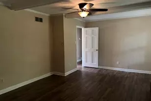 6717 W Friendly Ave, Greensboro, NC 27410 - Photo 4